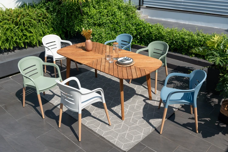 Onyx stacking chair- Social Plastic® Seagrass